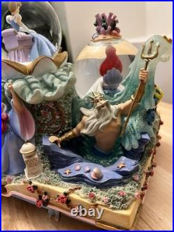 Vintage Walt Disney World Princess Fairy Tales Musical Snow Globe