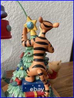 Vintage Winnie The Pooh Christmas Snowglobe Winnie Tigger Eeyore Piglet Rare