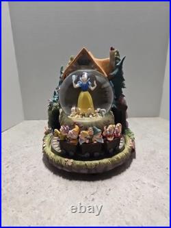 Vntg Snow White And The Seven Dwarfs Mining Musical Globe Disney Store Exclusive