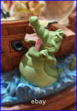 Vtg Disney Peter Pan Captain Hook pirate ship musical You Can Fly Snow Globe