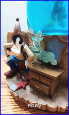 Vtg Walt Disney Mickey, Donald, Goofy Lonesome Ghosts #96316 Musical Snow Globe