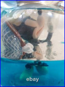 Vtg Walt Disney Mickey, Donald, Goofy Lonesome Ghosts #96316 Musical Snow Globe