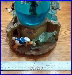 Vtg Walt Disney Mickey, Donald, Goofy Lonesome Ghosts #96316 Musical Snow Globe