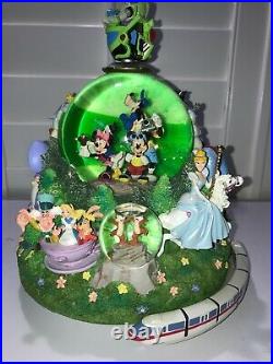 Walt Disney Monorail Musical Snow globe Mickey 4 Parks Large Zip-A-Dee-Doo-Dah