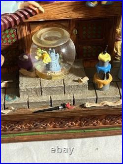 Walt Disney PINOCCHIO x SNOW WHITE Musical Snow Globe excellent condition
