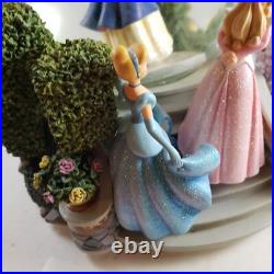 Walt Disney Princess Snow Globe Musical Ariel Snow White Belle Cinderella EUC Walt Disney Princess Snow Globe Musical Ariel Snow White Belle Cinderella EUC
