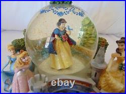 Walt Disney Princess Snow Globe Statue Snow globe Music Box Musical Globe 22293