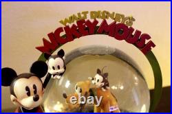 Walt Disney Snow Globe Mickey Mouse Pluto 75th Year 2008 Kevin Kidney Jody Daily