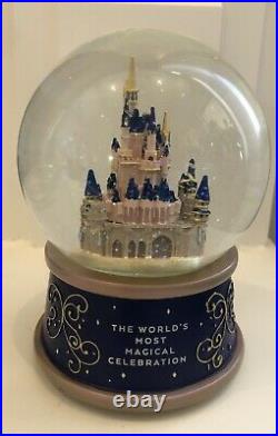 Walt Disney World 50th Anniversary Magic Kingdom Cinderella Castle Snow Globe