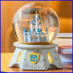 Walt Disney World Cinderella Castle Light-Up Snow Globe Xmas Gifts