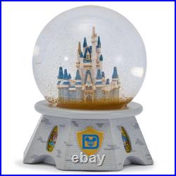 Walt Disney World Cinderella Castle Light-Up Snow Globe Xmas Gifts