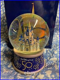 Walt Disney World Cinderella Castle Musical Snow Globe Bnib Free Shipping