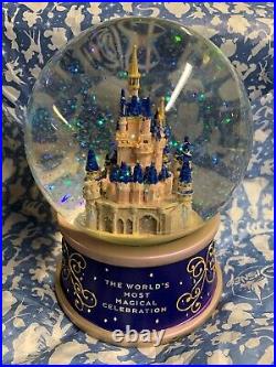 Walt Disney World Cinderella Castle Musical Snow Globe Bnib Free Shipping