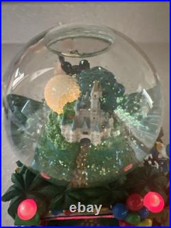 Walt Disney World musical snow globe Retired With Working Lights #1510010 In Box