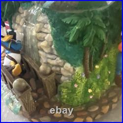 Walt Disney World musical snow globe Retired With Working Lights #1510010 In Box