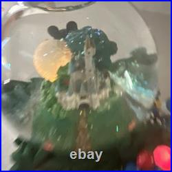Walt Disney World musical snow globe Retired With Working Lights #1510010 In Box