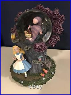 Walt Disney's Alice in Wonderland I'm Late Cheshire Cat Light Up Snow Globe