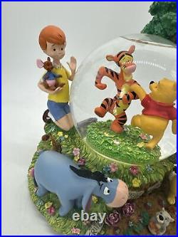 Winnie The Pooh Hundred Acre Wood Treehouse Musical Snowglobe Disney Store