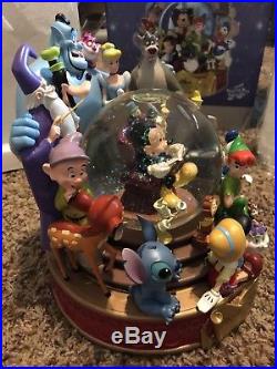 Wonderful World Of Disney Pixar Fanatics Collectible VTG 23 Character SnowGlobe