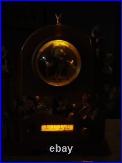 Wonderful World of Disney Snow globe Wish Upon a Star Jiminy Cricket Radio