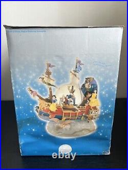 World of Disney Magical Gathering Ship A Whole New World Musical Snow Globe &Box