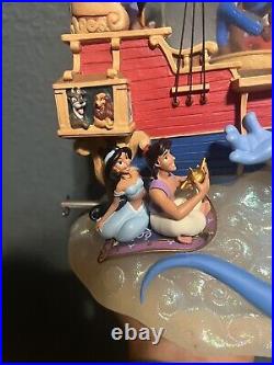 World of Disney Magical Gathering Ship A Whole New World Musical Snow Globe Nice