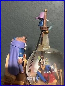 World of Disney Magical Gathering Ship A Whole New World Musical Snow Globe Nice