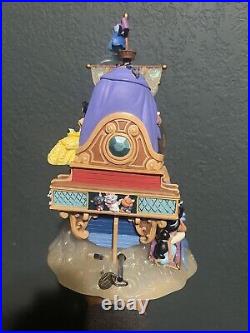 World of Disney Magical Gathering Ship A Whole New World Musical Snow Globe Nice