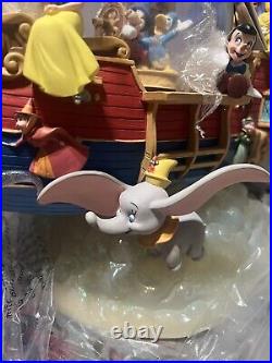 World of Disney Magical Gathering Ship A Whole New World Musical Snow Globe Nice